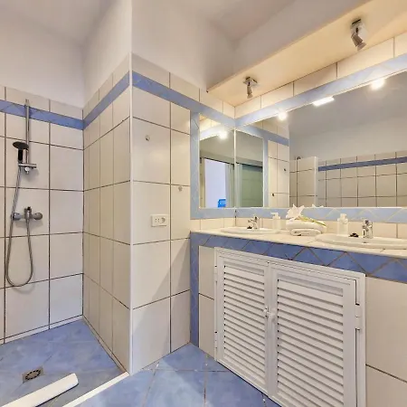 Апартаменты Another Day In Paradise Санта-Урсула