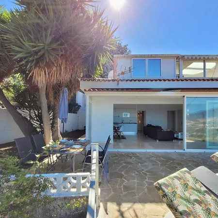 Апартаменты Another Day In Paradise *