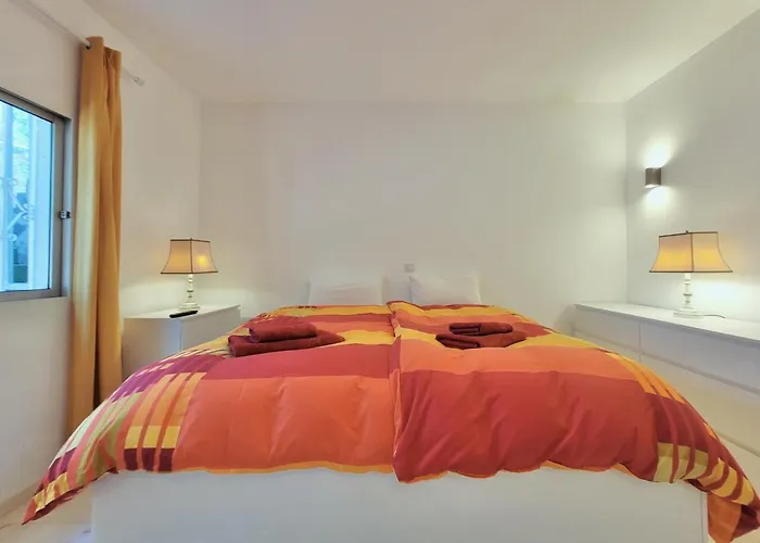 Another Day In Paradise アパート *