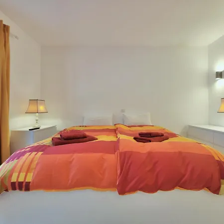 Another Day In Paradise Apartament *